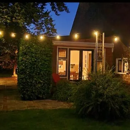 Holiday home Buussekoel, Huuske Op 't Erf *